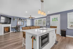 17W445 Butterfield Rd, Oakbrook Terrace, IL 60181 - Photo 7