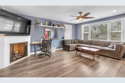 17W445 Butterfield Road, Oakbrook Terrace, IL 60181 - Photo 3