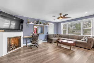 17W445 Butterfield Rd, Oakbrook Terrace, IL 60181 - Photo 3