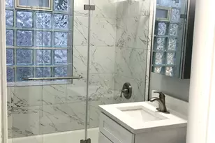 3327 N Hamilton Ave, Chicago, IL 60618 - Photo 9