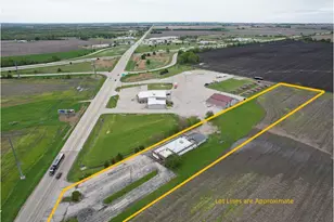 3038 N State Route 71 Hwy, Ottawa, IL 61350 - Photo 1