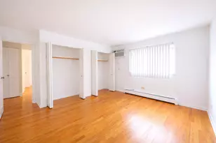 6113 W 64th Pl, Chicago, IL 60638 - Photo 7
