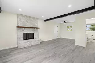 645 Suncrest Ct, Sherrard, IL 61281 - Photo 5