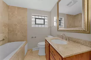 2117 W 71st Pl, Chicago, IL 60636 - Photo 9