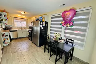 2022 Cardinal Dr, Glendale Heights, IL 60139 - Photo 15