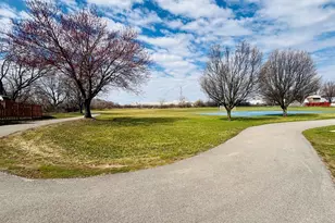 2022 Cardinal Dr, Glendale Heights, IL 60139 - Photo 29