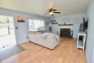 3206 W Hunter Path, McHenry, IL 60050 - Photo 5