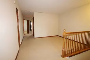 228 Springbrook Trail S, Oswego, IL 60543 - Photo 7