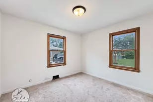 401 Linn Ave, Crystal Lake, IL 60014 - Photo 11