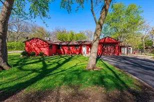 515 Forest Ave, Willow Springs, IL 60480 - Photo 3