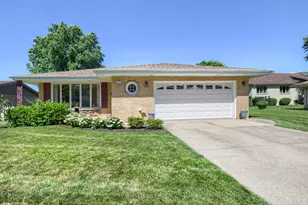 2630 Somerset Dr, Westchester, IL 60154 - Photo 1