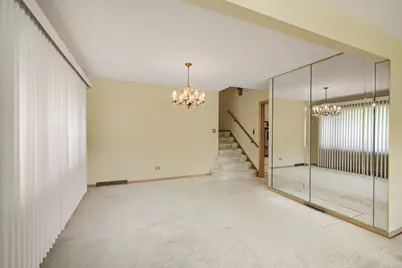 2630 Somerset Drive, Westchester, IL 60154 - Photo 7