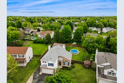 240 Paradise Parkway, Oswego, IL 60543 - Photo 33