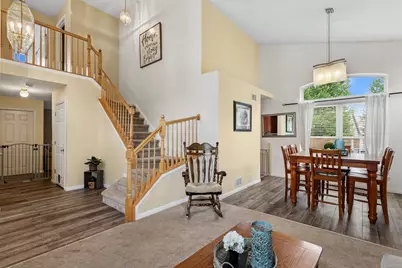 240 Paradise Parkway, Oswego, IL 60543 - Photo 9