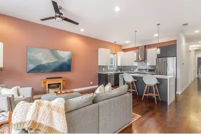 2495 N Milwaukee Avenue #4N, Chicago, IL 60647 - Photo 7
