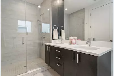 2495 N Milwaukee Avenue #4N, Chicago, IL 60647 - Photo 19