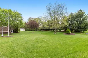 2383 N 4070th Rd, Sheridan, IL 60551 - Photo 33