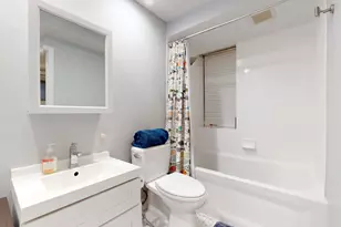 626 W Buckingham Pl, Chicago, IL 60657 - Photo 17
