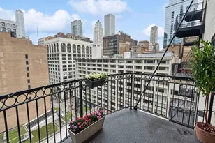 8 W Monroe St, Chicago, IL 60603 - Photo 17