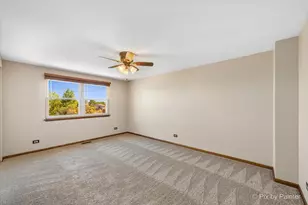 815 Mansfield Ct, Schaumburg, IL 60194 - Photo 19