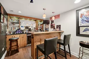 8130 W Berwyn Ave, Chicago, IL 60656 - Photo 21