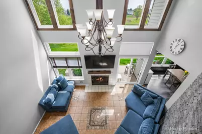 902 Huntington Drive, Elk Grove Village, IL 60007 - Photo 17