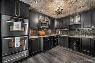 902 Huntington Drive, Elk Grove Village, IL 60007 - Photo 9