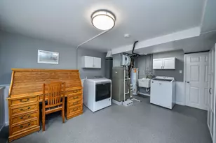 1174 Kent Ct, Wheaton, IL 60189 - Photo 15