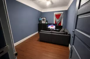 6641 S University Ave, Chicago, IL 60637 - Photo 9
