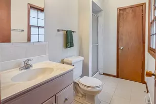 17W525 Concord Pl, Darien, IL 60561 - Photo 27