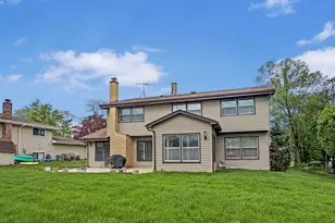 17W525 Concord Pl, Darien, IL 60561 - Photo 33