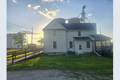 102 E Washington Street, Ashkum, IL 60911 - Photo 29