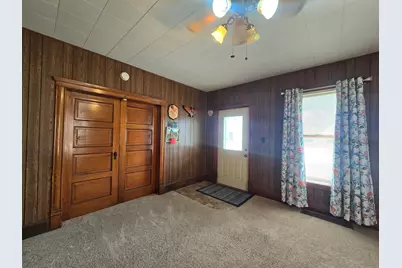 102 E Washington Street, Ashkum, IL 60911 - Photo 13