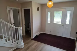 1706 16th Ave, Sterling, IL 61081 - Photo 3