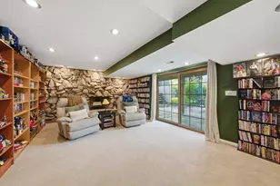 10023 S Wood Ln, Palos Hills, IL 60465 - Photo 23