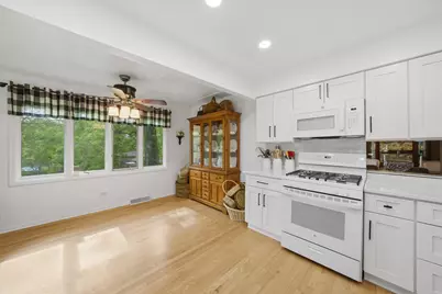 10023 S Wood Lane, Palos Hills, IL 60465 - Photo 11