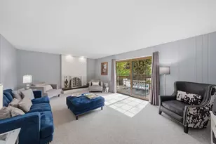 10023 S Wood Ln, Palos Hills, IL 60465 - Photo 7