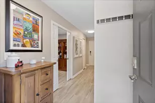 4646 N Greenview Ave, Chicago, IL 60640 - Photo 3