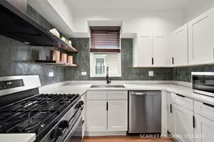2120 N 75th Ct, Elmwood Park, IL 60707 - Photo 9