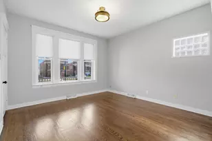 1424 S 57th Ave, Cicero, IL 60804 - Photo 17