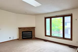 1848 Kerrybrook Ct, Sycamore, IL 60178 - Photo 15