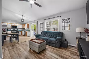 710 Redwood Ct, Genoa, IL 60135 - Photo 7