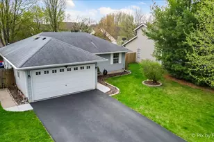 710 Redwood Ct, Genoa, IL 60135 - Photo 31