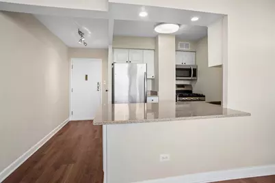 20 N Tower Road #9C, Oak Brook, IL 60523 - Photo 11