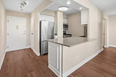 20 N Tower Road #9C, Oak Brook, IL 60523 - Photo 5