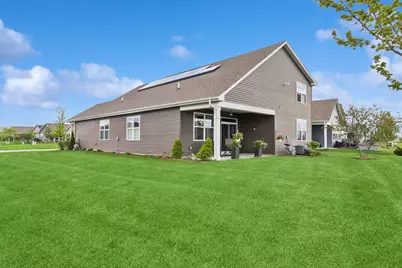 849 Americana Avenue, Pingree Grove, IL 60140 - Photo 19