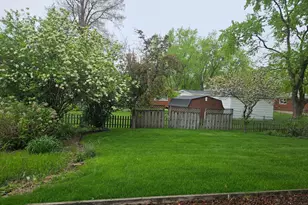 821 W Manor Ct, Glenwood, IL 60425 - Photo 51