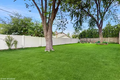1288 N Ashland Avenue, Palatine, IL 60074 - Photo 17