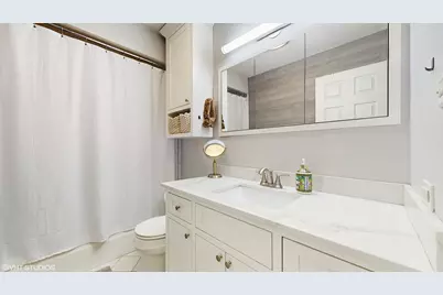 1288 N Ashland Avenue, Palatine, IL 60074 - Photo 9