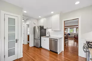 821 N Grove Ave, Oak Park, IL 60302 - Photo 11